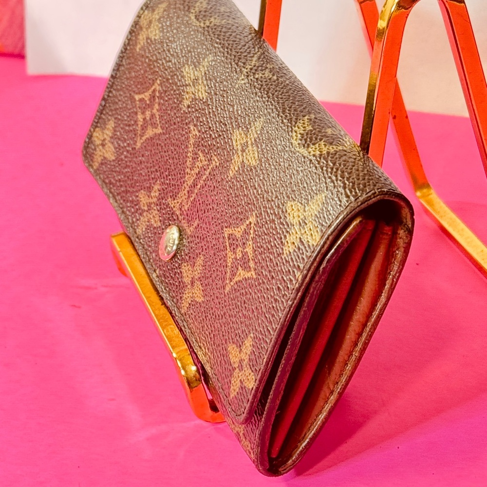 Louis Vuitton Brown and Gold Monogram Wallet - Picture 3 of 14